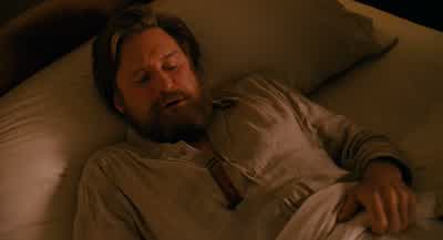 Listen carefully to me. - Scary Movie 4