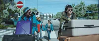 Listen, Gilet, - Your Christmas or Mine 2
