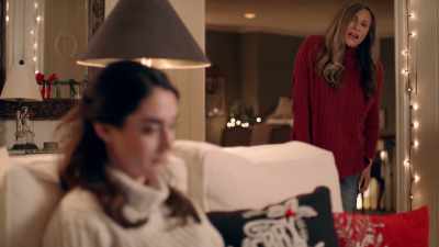 Listen, I can't
find the cookie trays. - A Match Made at Christmas