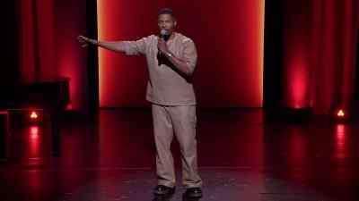 Listen, I was having dinner
at some eatery in Vegas, - Jamie Foxx: What Had Happened Was...