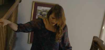 Listen I know you're upset baby - Hollywould