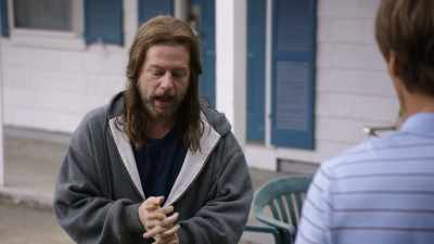 Listen, I need your help,
and please, if you do this for me... - Father of the Year