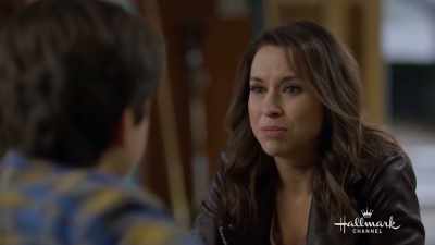Listen, I screwed up
when I talked to Lily, okay? - Sweet Carolina