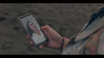 - Listen, I'll call you later, - Mystic