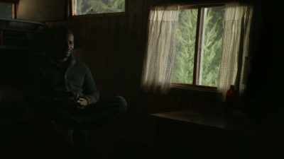 Listen, I'm going to need you
to leave Hannah alone. - The Crossing