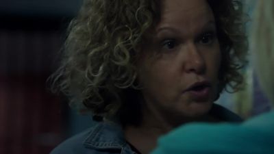 - Listen, I'm not a cop anymore.
- Yeah, right. - Wentworth