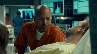 Listen-listen, this is a nice guy. - Saving Hope