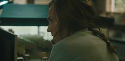 Listen to me, Annie.
I have a son to protect. - Hereditary