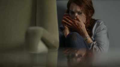 'Listen to me now, stay on the
line but make yourself safe.' - Luther