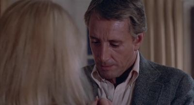 Listen to me - Still of the Night