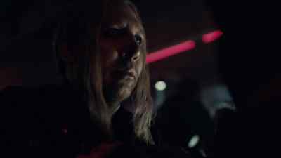 Listen to me. - American Gods