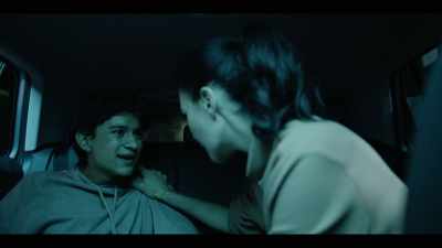 Listen to me. What's your name? - La Madre