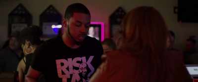 Listen, you ordered Henny,
which is nine dollars a shot. - Last Shot