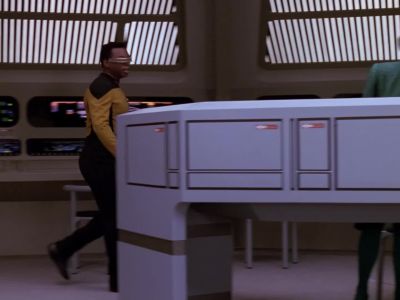 Listen. - Star Trek: The Next Generation