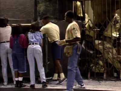 Listen, Simone, why don't you
come by the school on Monday... - The Fresh Prince of Bel-Air