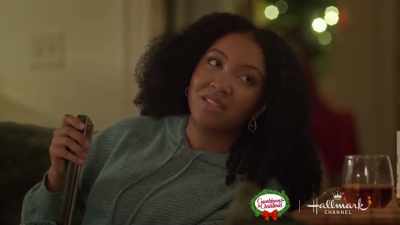 Listen, stay focused,
pay your dues, - Christmas in Harmony
