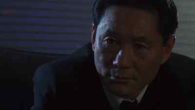 Listen, Takahashi,
before it's too late. - Johnny Mnemonic