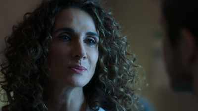 Listen, if you don't
want to be alone tonight, - The Resident