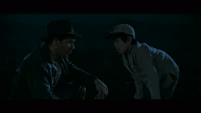 Little boy escaped from the evil palace. - Indiana Jones and the Temple of Doom
