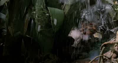 LITTLE RUSS: Get in there! - Honey, I Shrunk the Kids