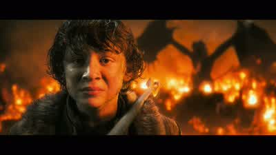 Little to your left. - The Hobbit: The Battle of the Five Armies