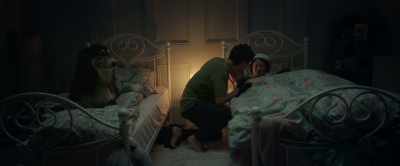 -Liv, wake up! Wake up!
-What? - Silver and the Book of Dreams