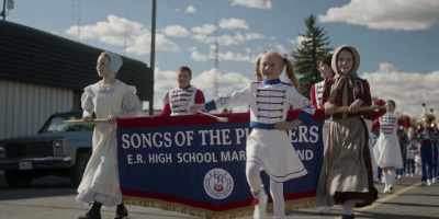 [lively martial music playing] - Under the Banner of Heaven