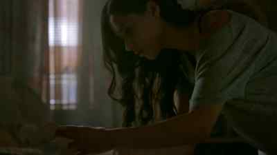 LIZ: Rosa, seriously, who hurt you? - Roswell, New Mexico