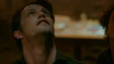 - Liz...
- Max! - Roswell, New Mexico