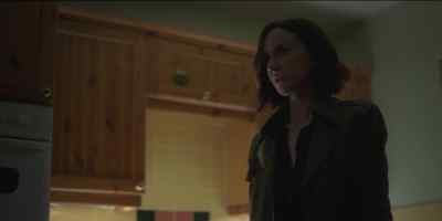 Liz nyles, I'm arresting you - Protection