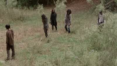 Lizzie, don't. - The Walking Dead