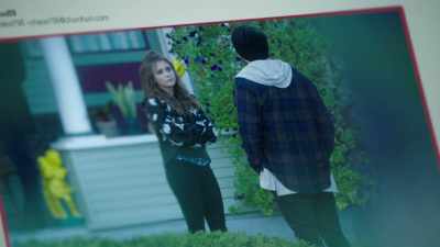 LIZZIE: So what, this guy
saw Corey talking to me, - Wisdom of the Crowd