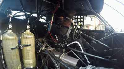 [Lizzy] Elliott, we're in next.
Can you close my door? - Street Outlaws No Prep Kings Team Attack
