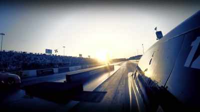[Lizzy] The light was taking
a little bit to go on, - Street Outlaws No Prep Kings Team Attack