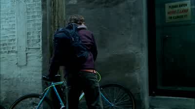 - Lj, hold up. - Prison Break