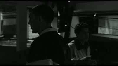 Ll est bon, ton shit. - La Haine
