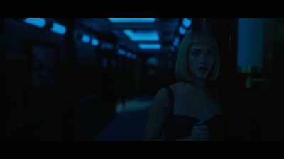 - Llewellyn, he's...
- Yeah, I was there when it happened. - Death and Other Details