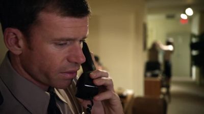 L'll get the sheriffs
right out there. - Sons of Anarchy