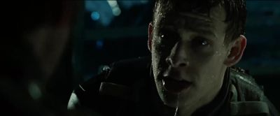 L'm not leaving you Get to the chopper - Aliens vs  Predator: Requiem
