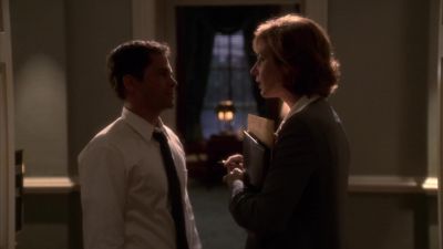 -l'm sorry about before.
-Yeah. - The West Wing