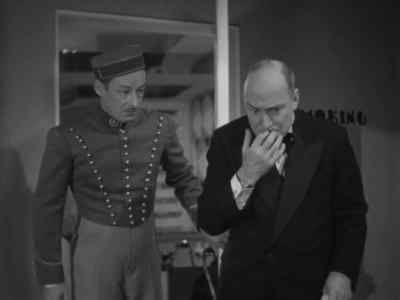 L'm waiting to speak
with Mr. Arthur Miller. - Shall We Dance