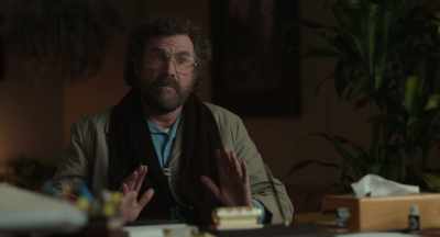 Lo... Lo siento. Yo... Mejor me voy. - The Shrink Next Door
