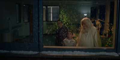 Loading up the sleigh,
all the little elves... - The Heist Before Christmas