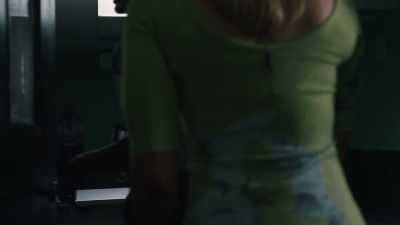 (lock clicking)
(alarm beeping) - Informer 3838