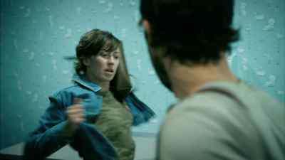 -Lock the door.
-What are you doing? - The Leftovers