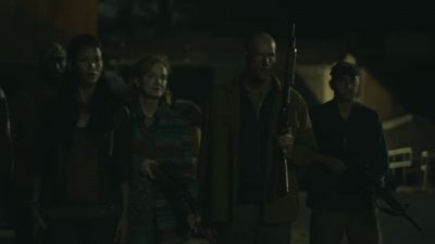 Lock the gate. - Fear the Walking Dead