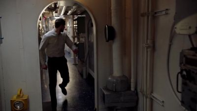 Lock up. Everything
floor to the engine rooms. - The Last Ship