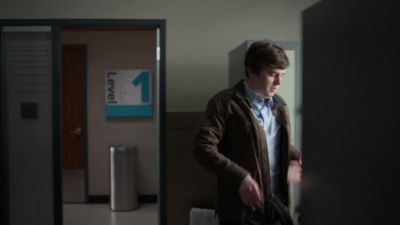 (LOCKER DOOR OPENS, CLOSES) - The Good Doctor