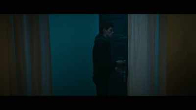 [LOCKS CLICKING] - The Day of the Jackal