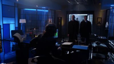 Loder, why are you here? - Smallville